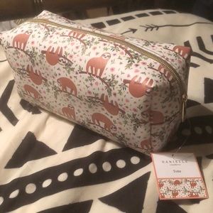 BRAND NEW // Danielle Creations Sloth Bag/Pouch